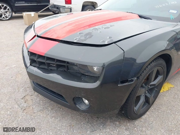 2012 Chevrolet Camaro 1LT with VIN 2G1FB1E38C9192137, listed as a IAAI auction lot 41627100 with NaN miles. Bid and sale history available at carsss.com. Image 6.