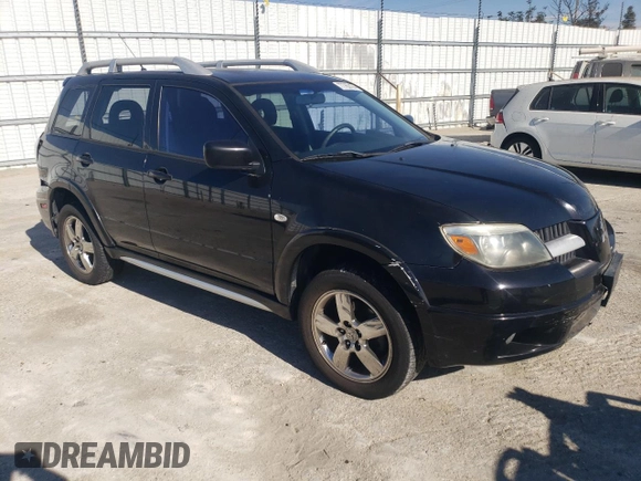 2006 Mitsubishi Outlander SE with VIN JA4LX41F66U007310, listed as a Copart auction lot 77763124 with 100,283 mi miles and Salvage Title. Bid and sale history available at carsss.com. Image 4.