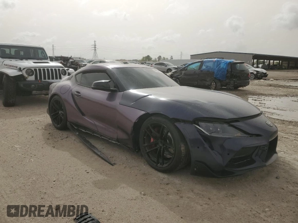 2022 Toyota Supra 3.0 z VIN WZ1DB0C03NW050968, wystawiony jako Copart lot #44450175 z przebiegiem 22 420 mil mil oraz Szkoda całkowita • Salvage title. Historia ofert i sprzedaży dostępna na DreamBid. Obrazek 4.