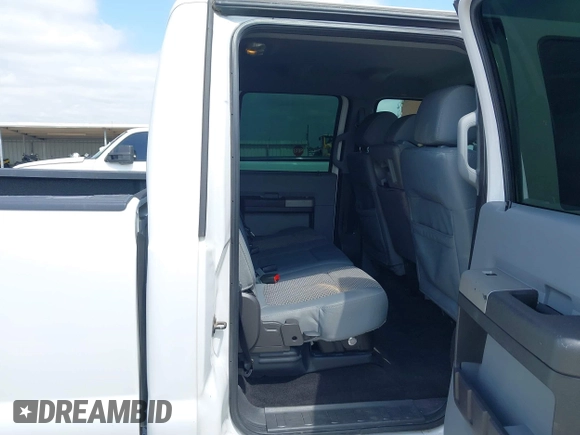 2015 Ford F-250 Lariat с VIN 1FT7W2BT8FED53484, выставлен на аукционе IAAI как лот 42205827 с пробегом 260 598 миль миль и . История ставок и продаж доступна на DreamBid. Изображение 8.