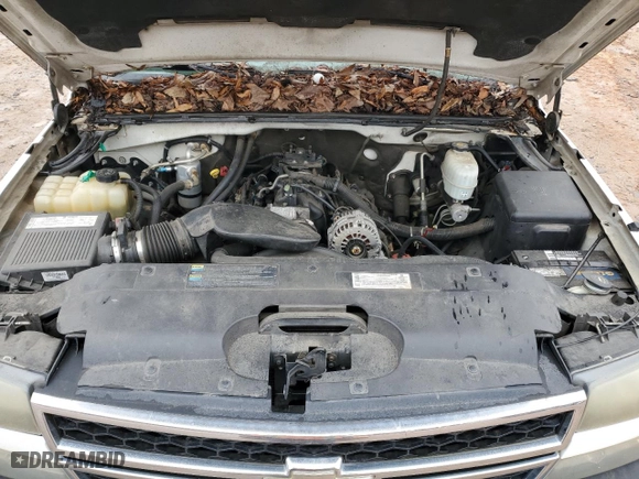 2006 Chevrolet Silverado 2500HD LS with VIN 1GCHC24U26E157706, listed as a Copart auction lot 41456705 with NaN miles and Clean Title. Bid and sale history available at carsss.com. Image 11.