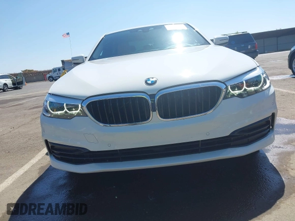 2019 BMW 5 Series 540i with VIN WBAJE5C57KWW42920, listed as a IAAI auction lot 42465733 with 37,844 mi miles and . Bid and sale history available at DreamBid. Image 6.
