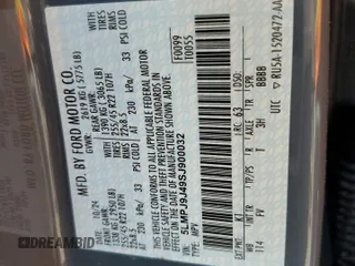 2025 Lincoln Nautilus z VIN 5LMPJ9J49SJ900032, wystawiony jako Copart lot #59480565 z przebiegiem 1 860 mil mil oraz Szkoda całkowita • Salvage title. Historia ofert i sprzedaży dostępna na DreamBid. Obrazek 13.