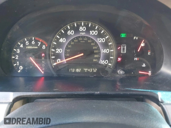 2005 Honda Odyssey EX with VIN 5FNRL38465B081716, listed as a IAAI auction lot 41998956 with 173,182 mi miles and . Bid and sale history available at carsss.com. Image 7.