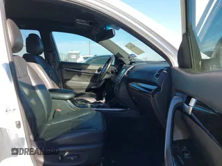 2014 Kia Sorento SX with VIN 5XYKW4A79EG503666, listed as a IAAI auction lot 41270621 with 189,462 mi miles. Bid and sale history available at carsss.com. Image 5.
