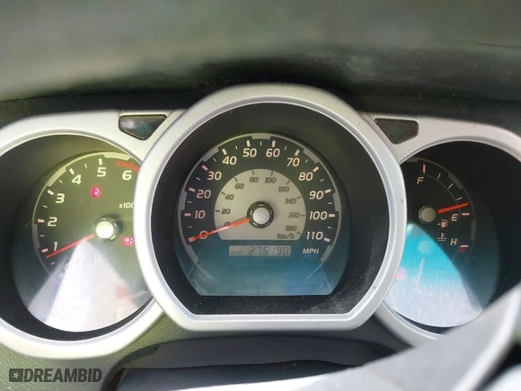 2004 Toyota 4Runner SR5 with VIN JTEBU14R740041190, listed as a IAAI auction lot 42051391 with 275,190 mi miles. Bid and sale history available at carsss.com. Image 15.