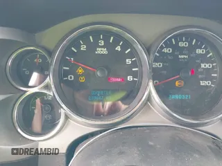 2007 Chevrolet Silverado 1500 1LT with VIN 2GCEC13J971511292, listed as a IAAI auction lot 42181818 with 239,647 mi miles and . Bid and sale history available at DreamBid. Image 15.