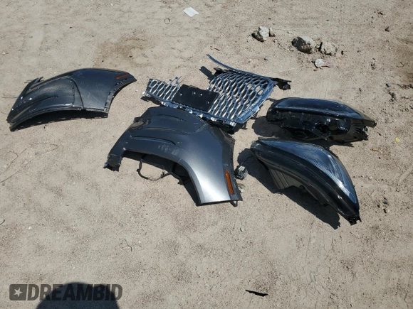 2023 Lincoln Corsair Standard z VIN 5LMCJ1CA9PUL12964, wystawiony jako Copart lot #50557955 z przebiegiem 18 369 mil mil oraz Szkoda całkowita • Salvage title. Historia ofert i sprzedaży dostępna na DreamBid. Obrazek 13.