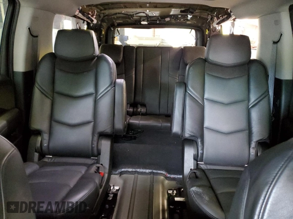2020 Cadillac Escalade ESV Luxury z VIN 1GYS4HKJXLR150354, wystawiony jako Copart lot #56386485 z przebiegiem 131 803 mil mil oraz Szkoda całkowita • Salvage title. Historia ofert i sprzedaży dostępna na DreamBid. Obrazek 10.