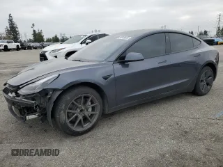2023 Tesla Model 3 с VIN 5YJ3E1EA4PF642769, выставлен на аукционе Copart как лот 50648825 с пробегом 25 310 миль миль и Списание • Salvage title. История ставок и продаж доступна на DreamBid. Изображение 1.