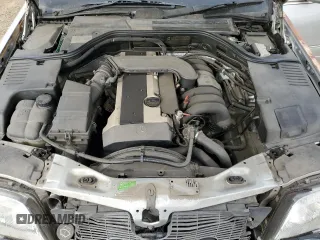 1999 Mercedes-Benz S 320/430/500 z VIN WDBGA33G7XA417690, wystawiony jako Copart lot #84715404 z przebiegiem 259 631 mil mil oraz Czysty tytuł • Clean title. Historia ofert i sprzedaży dostępna na DreamBid. Obrazek 11.