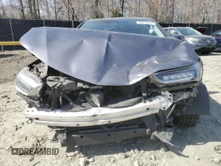 2018 Acura TLX w/Technology Pkg with VIN 19UUB1F50JA008875, listed as a Copart auction lot 48611285 with 41,302 mi miles and Salvage Title. Bid and sale history available at carsss.com. Image 5.