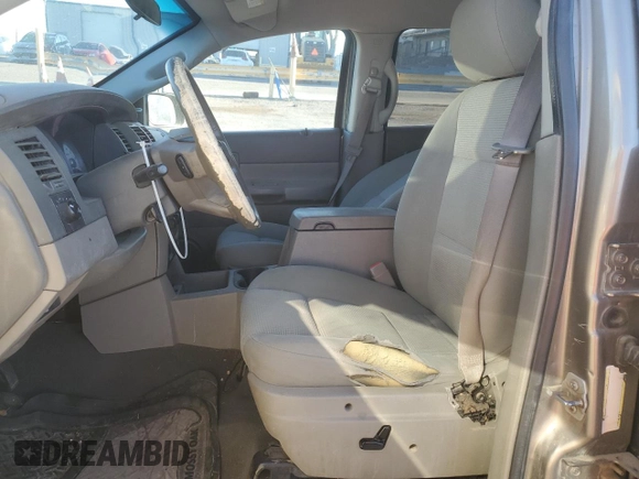 2007 Dodge Durango SLT with VIN 1D8HD48P27F560742, listed as a Copart auction lot 49616885 with 266,750 mi miles and Salvage title. Bid and sale history available at DreamBid. Image 7.