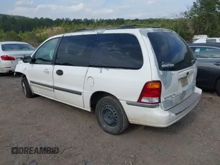 2000 Ford Windstar SE with VIN 2FMZA5243YBA27488, listed as a IAAI auction lot 42019378 with 182,570 mi miles and . Bid and sale history available at carsss.com. Image 3.