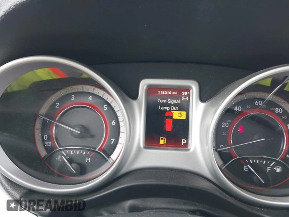 2019 Dodge Journey SE with VIN 3C4PDCBB0KT816103, listed as a IAAI auction lot 41640272 with 118,310 mi miles and . Bid and sale history available at DreamBid. Image 15.