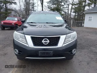 2015 Nissan Pathfinder Platinum with VIN 5N1AR2MM4FC632070, listed as a IAAI auction lot 41174342 with 192,651 mi miles and . Bid and sale history available at DreamBid. Image 12.