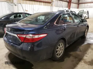2015 Toyota Camry XLE z VIN 4T1BF1FK2FU919081, wystawiony jako Copart lot #54586885 z przebiegiem 84 855 mil mil oraz Szkoda całkowita • Salvage title. Historia ofert i sprzedaży dostępna na DreamBid. Obrazek 3.
