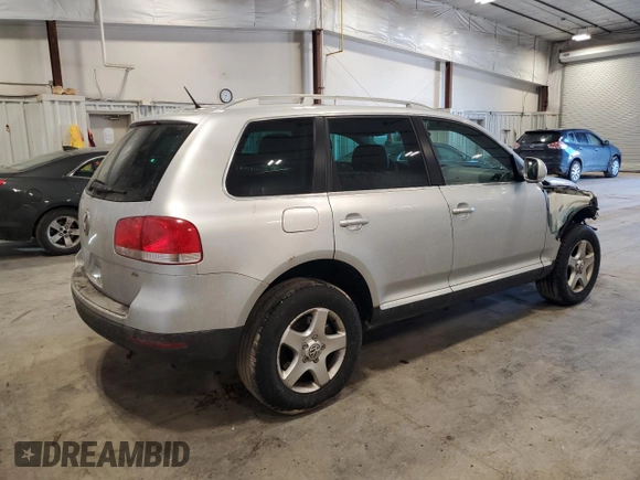 2007 Volkswagen Touareg V6 with VIN WVGZE77L87D050323, listed as a Copart auction lot 46197765 with 171,066 mi miles and Clean Title. Bid and sale history available at DreamBid. Image 3.