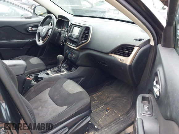 2016 Jeep Cherokee Sport with VIN 1C4PJMAB0GW175813, listed as a IAAI auction lot 42253052 with 98,840 mi miles and . Bid and sale history available at DreamBid. Image 5.