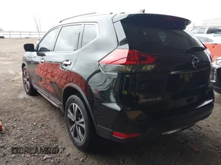 2017 Nissan Rogue S with VIN JN8AT2MV6HW000403, listed as a IAAI auction lot 41906764 with 117,975 mi miles and . Bid and sale history available at DreamBid. Image 3.