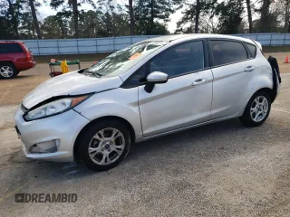 2015 Ford Fiesta S z VIN 3FADP4TJ6FM187443, wystawiony jako Copart lot #48997815 z przebiegiem 138 336 mil mil oraz Szkoda całkowita • Salvage title. Historia ofert i sprzedaży dostępna na DreamBid. Obrazek 1.