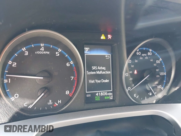 2018 Toyota RAV4 XLE with VIN JTMWFREV9JJ203353, listed as a IAAI auction lot 42129995 with 41,806 mi miles and . Bid and sale history available at DreamBid. Image 7.
