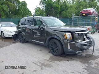 2020 Kia Telluride SX with VIN 5XYP5DHC8LG079664, listed as a IAAI auction lot 42222352 with 98,348 mi miles and . Bid and sale history available at DreamBid. Image 1.