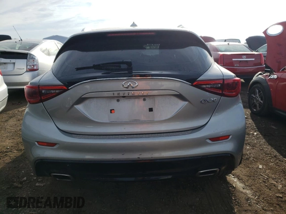 2019 Infiniti QX30 Essential with VIN SJKCH5CP0KA009478, listed as a Copart auction lot 44042324 with Not provided miles and Salvage title. Bid and sale history available at DreamBid. Image 6.