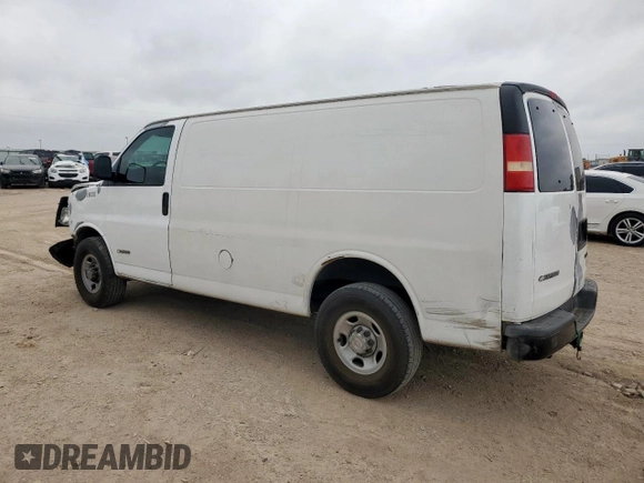2006 Chevrolet Express Cargo z VIN 1GCGG25V861133375, wystawiony jako Copart lot #57604095 z przebiegiem 224 805 mil mil oraz Szkoda całkowita • Salvage title. Historia ofert i sprzedaży dostępna na DreamBid. Obrazek 2.