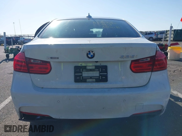 2014 BMW 3 Series 328i xDrive with VIN WBA3B3G51ENR81909, listed as a IAAI auction lot 41990108 with 83,051 mi miles. Bid and sale history available at carsss.com. Image 16.