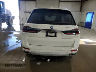 2024 BMW X7 xDrive40i with VIN 5UX23EM04R9S48041, listed as a Copart auction lot 45859435 with 0 mi miles and Salvage Title. Bid and sale history available at carsss.com. Image 6.