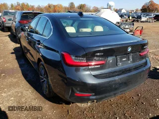 2019 BMW 3 Series 330i xDrive with VIN 3MW5R7J53K8B00405, listed as a Copart auction lot 65893392 with Not Provided miles. Bid and sale history available at carsss.com. Image 3.