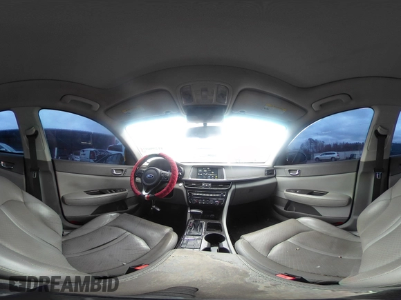 2016 Kia Optima EX z VIN 5XXGU4L36GG070336, wystawiony jako IAAI lot #41259692 z przebiegiem 124 807 mil mil oraz . Historia ofert i sprzedaży dostępna na DreamBid. Obrazek 21.