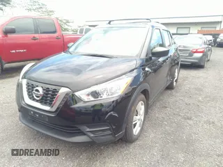 2019 Nissan Kicks SV with VIN 3N1CP5CU2KL505177, listed as a IAAI auction lot 39152489 with 36,130 mi miles. Bid and sale history available at carsss.com. Image 2.