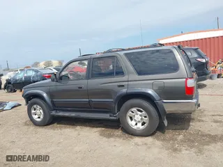 1998 Toyota 4Runner with VIN JT3GN87R9W0059225, listed as a IAAI auction lot 41669661 with 241,986 mi miles. Bid and sale history available at carsss.com. Image 15.