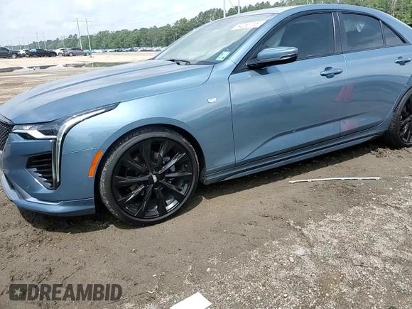 2024 Cadillac CT4 Sport z VIN 1G6DC5RK2R0111224, wystawiony jako Copart lot #54250715 z przebiegiem 6183 mil mil oraz Szkody całkowita. Historia ofert i sprzedaży dostępna na DreamBid. Obrazek 13.