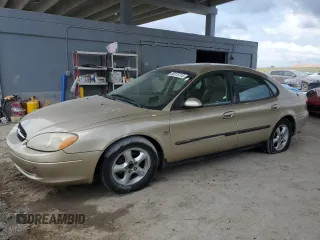 2000 Ford Taurus SES with VIN 1FAFP55SXYA239015, listed as a Copart auction lot 58375715 with 161,883 mi miles and Salvage title. Bid and sale history available at DreamBid. Image 1.