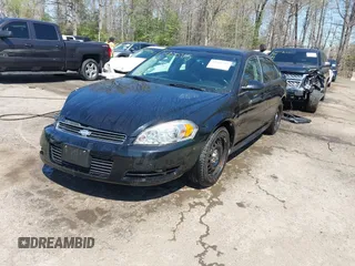 2014 Chevrolet Impala Limited Police Police with VIN 2G1WD5E30E1187288, listed as a IAAI auction lot 41965715 with 91,436 mi miles. Bid and sale history available at carsss.com. Image 2.