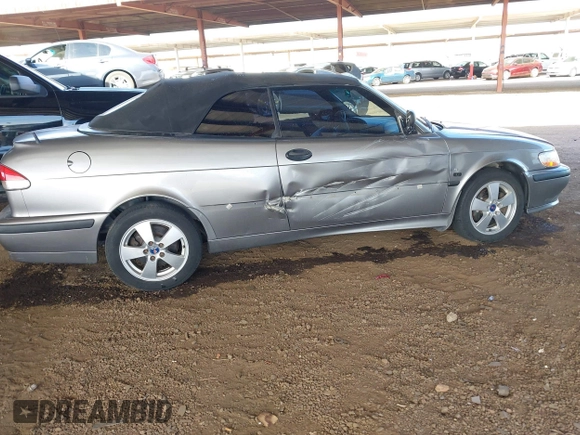 2003 Saab 9-3 z VIN YS3DF75K437013373, wystawiony jako IAAI lot #41414094 z przebiegiem 229 503 mil mil oraz . Historia ofert i sprzedaży dostępna na DreamBid. Obrazek 6.