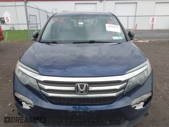 2016 Honda Pilot LX with VIN 5FNYF6H13GB061503, listed as a IAAI auction lot 42096651 with 226,785 mi miles. Bid and sale history available at carsss.com. Image 12.