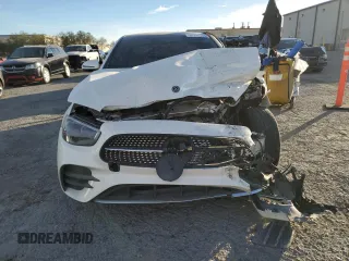 2021 Mercedes-Benz E-Class E 450 with VIN W1KZF5KB7MA935054, listed as a Copart auction lot 86288904 with 30,275 mi miles and Salvage Title. Bid and sale history available at carsss.com. Image 5.