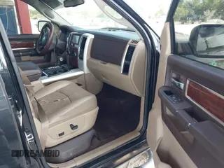 2009 Dodge 1500 SLT with VIN 1D3HV13T69J519018, listed as a IAAI auction lot 42108182 with 210,733 mi miles and . Bid and sale history available at carsss.com. Image 5.