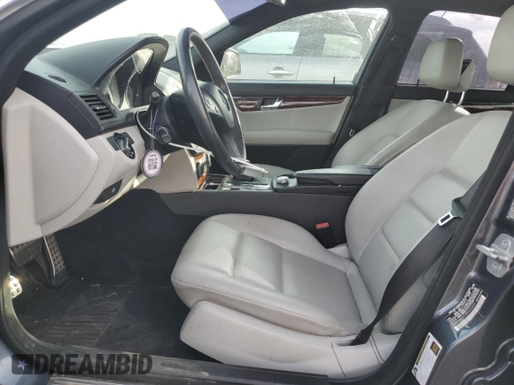 2009 Mercedes-Benz C 300 Sport with VIN WDDGF54XX9R062859, listed as a Copart auction lot 51638665 with 132,065 mi miles and Salvage Title. Bid and sale history available at DreamBid. Image 7.