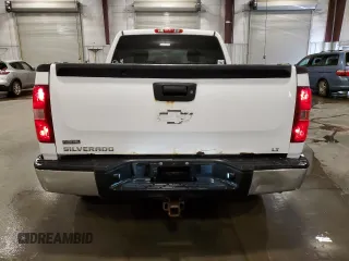 2009 Chevrolet Silverado 1500 LT with VIN 1GCEK290X9Z268285, listed as a Copart auction lot 53468935 with 178,263 mi miles and Salvage Title. Bid and sale history available at DreamBid. Image 6.
