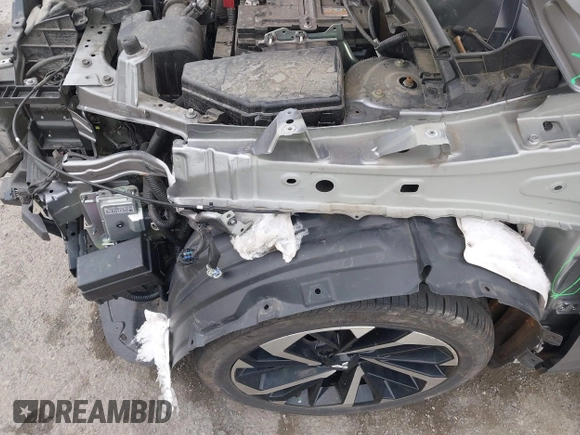 2022 Mitsubishi Outlander SE z VIN JA4J4UA83NZ023998, wystawiony jako IAAI lot #41923204 z przebiegiem 68 788 mil mil oraz . Historia ofert i sprzedaży dostępna na DreamBid. Obrazek 12.