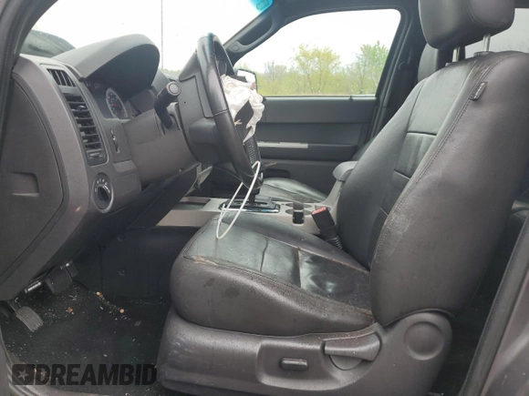 2010 Ford Escape XLT с VIN 1FMCU9D70AKD14536, выставлен на аукционе Copart как лот 54414855 с пробегом Не указан миль и Списание • Salvage title. История ставок и продаж доступна на DreamBid. Изображение 7.