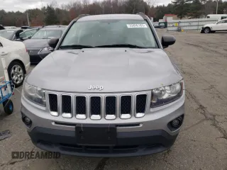 2015 Jeep Compass Sport with VIN 1C4NJDBBXFD423453, listed as a Copart auction lot 35896183 with 140,221 mi miles. Bid and sale history available at carsss.com. Image 5.