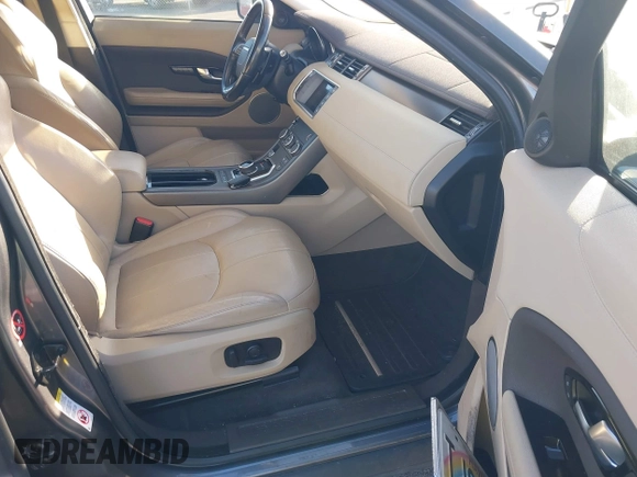 2018 Land Rover Range Rover Evoque SE z VIN SALVP2RXXJH269826, wystawiony jako IAAI lot #41312348 z przebiegiem 44 984 mil mil oraz . Historia ofert i sprzedaży dostępna na DreamBid. Obrazek 5.