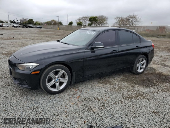 2015 BMW 3 Series 320i with VIN WBA3B1G55FNT05923, listed as a Copart auction lot 51342255 with 3,060 mi miles and Salvage Title. Bid and sale history available at carsss.com. Image 1.