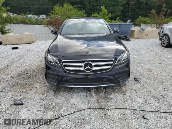 2020 Mercedes-Benz E 350 with VIN WDDZF8DB2LA718282, listed as a Copart auction lot 61334585 with 26,417 mi miles and Clean title. Bid and sale history available at DreamBid. Image 5.